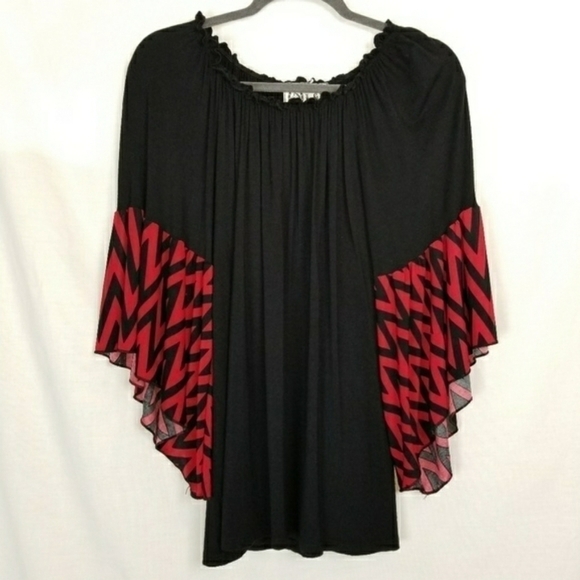 L&B ruffle bell sleeves flowy top - Picture 1 of 7